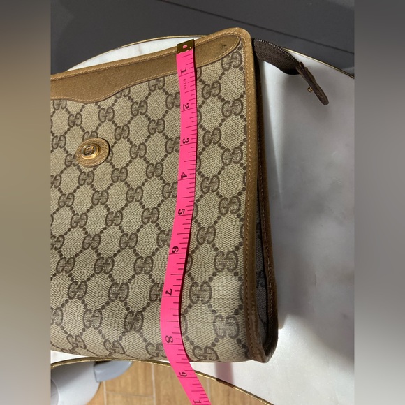 Gucci Beige and Brown Monogram Bag - Picture 14 of 15